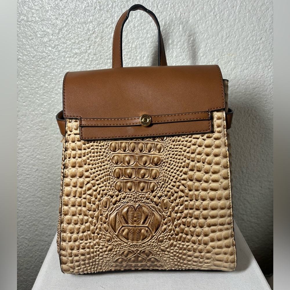 Medium Backpack